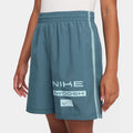 NIKE B NK DF MULTI SHORT WVN LOVE SMOKEY BLUE/GLACIER BLUE Bild 3