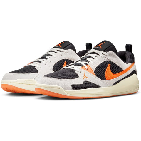 NIKE JORDAN CMFT ERA BLACK/STARFISH-SAIL-COCONUT MI Bild 6