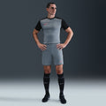 NIKE M NK DF ACD25 SS TOP BR COOL GREY/BLACK/BRIGHT CRIMSON Bild 6