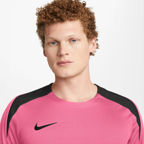 NIKE M NK DF STRK TOP SS SUNSET PULSE/SUNSET PULSE/ SUNSET PULSE/SUNSET PULSE/BLAC Bild 3