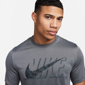NIKE M NK DF TEE RLGD CAMO IRON GREY Bild 3