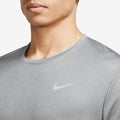 NIKE M NK DF UV MILER SS PARTICLE GREY/GREY FOG/REF Bild 5