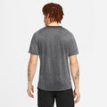 NIKE M NK DFADV TECHKNIT ULTRA SS BLACK/IRON GREY/REFLECTIVE Bild 2