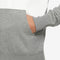 NIKE M NSW SWOOSH PO SBB HD DK GREY HEATHER/WHITE Bild 3