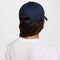 NIKE U NK CLUB CAP U CB FUT WSH L OBSIDIAN/WHITE Bild 2