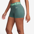 NIKE W NP DF MR 3IN AOP SHORT BICOASTAL/WHITE Bild 3