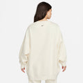 NIKE W NSW FLC OS CREW GLS COCONUT MILK/BLACK Bild 2