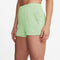NIKE W NSW NK CHLL FT HR 2IN SHORT VAPOR GREEN/SAIL Bild 3