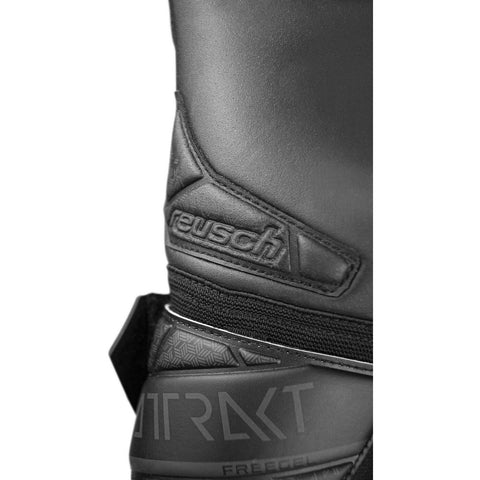 REUSCH Attrakt Freegel Infinity BLACK Bild 7